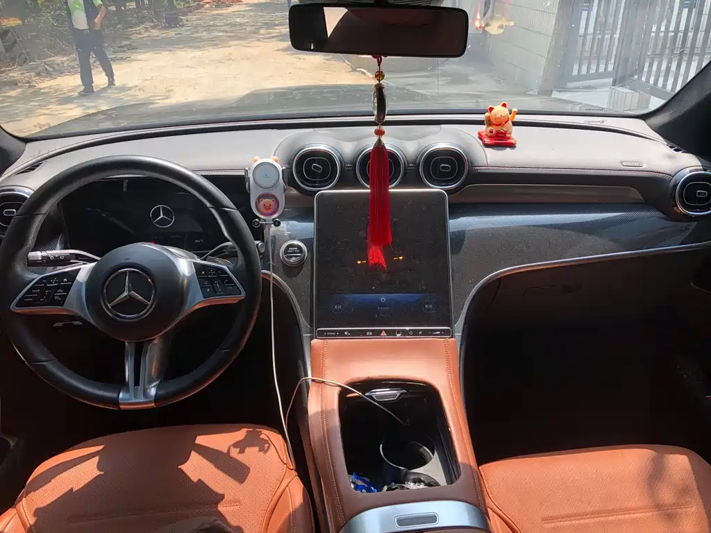 Mercedes-Benz GLC — миниатюра 7