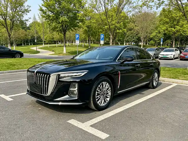 2022 Hongqi H5