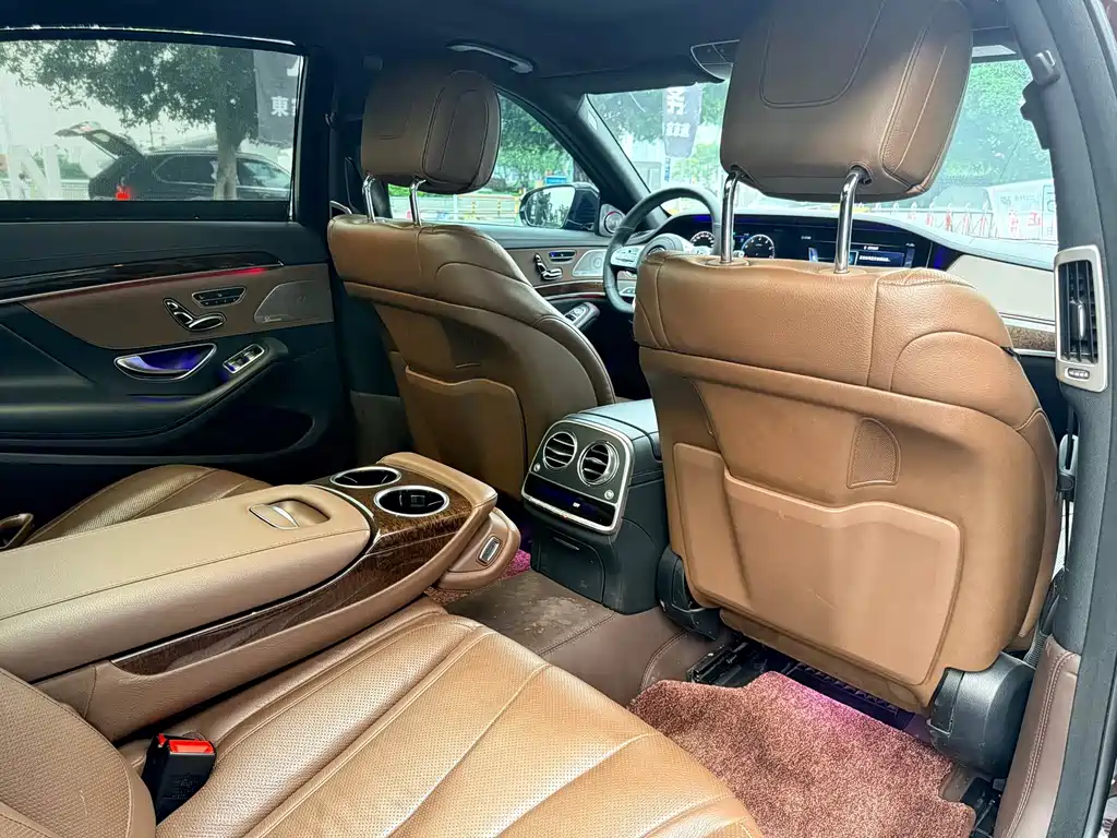 Mercedes-Benz S-Class — миниатюра 13