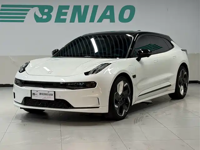 2023 Zeekr 001