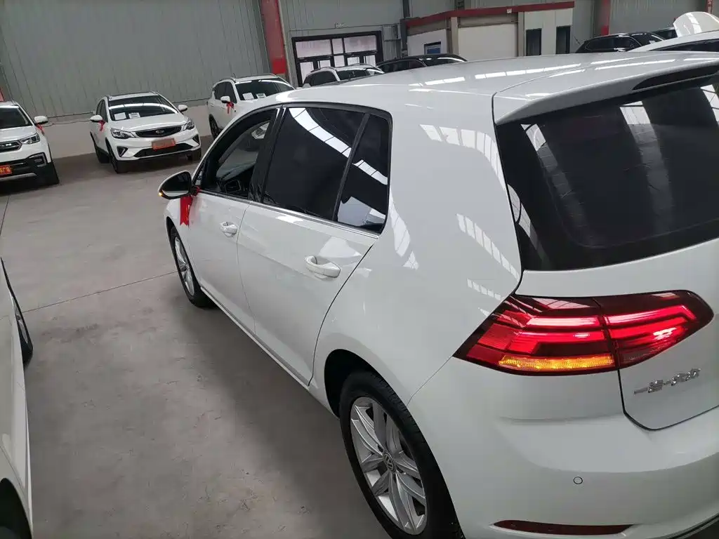 Volkswagen Golf — миниатюра 5