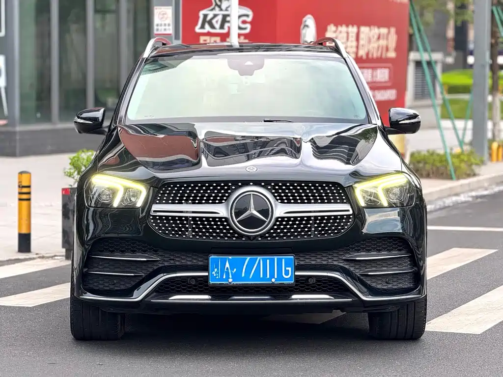 Mercedes-Benz GLE (Import) — миниатюра 2