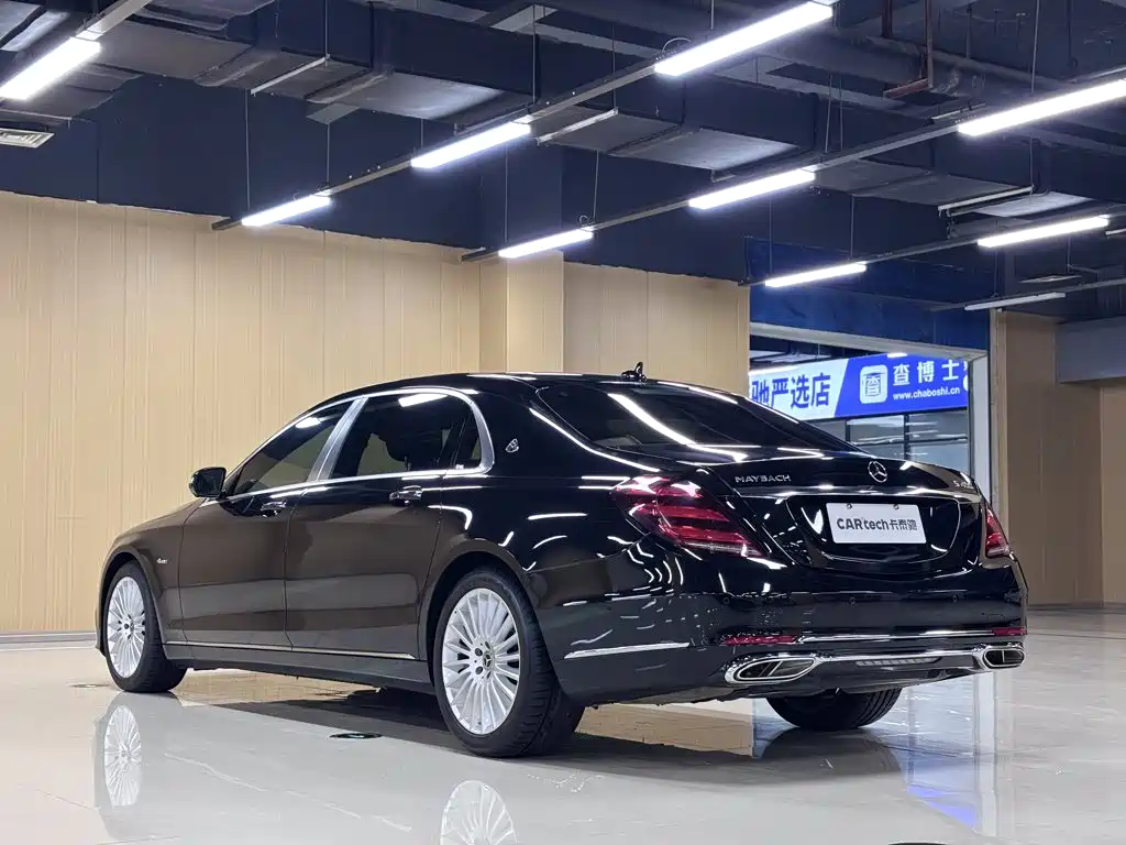 Mercedes-Benz S-Class — миниатюра 7