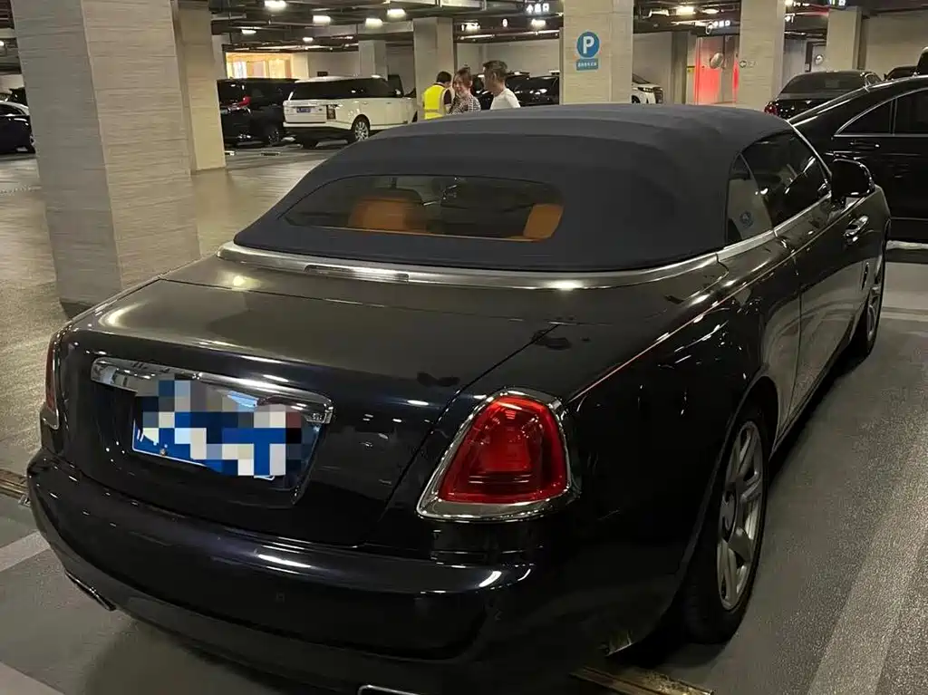 Rolls-Royce Dawn — миниатюра 3