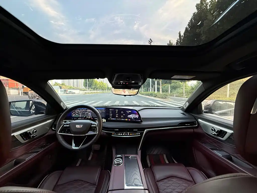 Cadillac CT6 — миниатюра 8