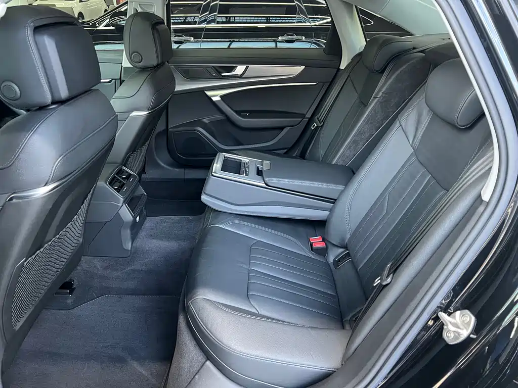 Audi A6L 2020 40 TFSI Luxury
