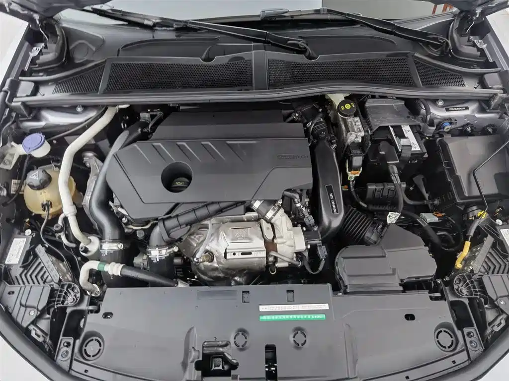 Peugeot 408X — миниатюра 6