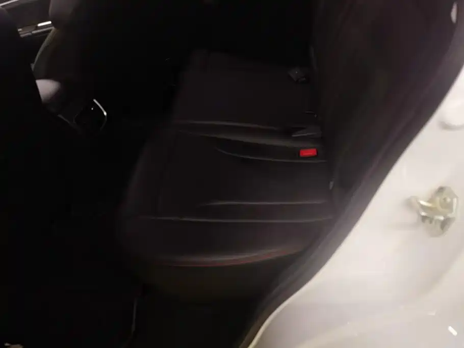 Haval M6 — миниатюра 11