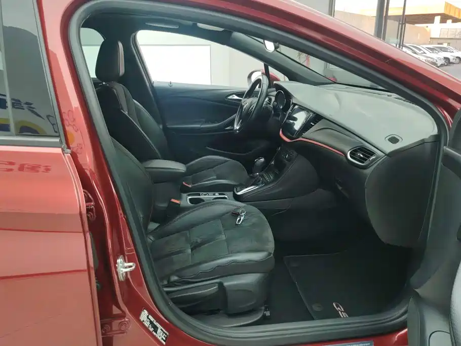 Buick Verano — миниатюра 8