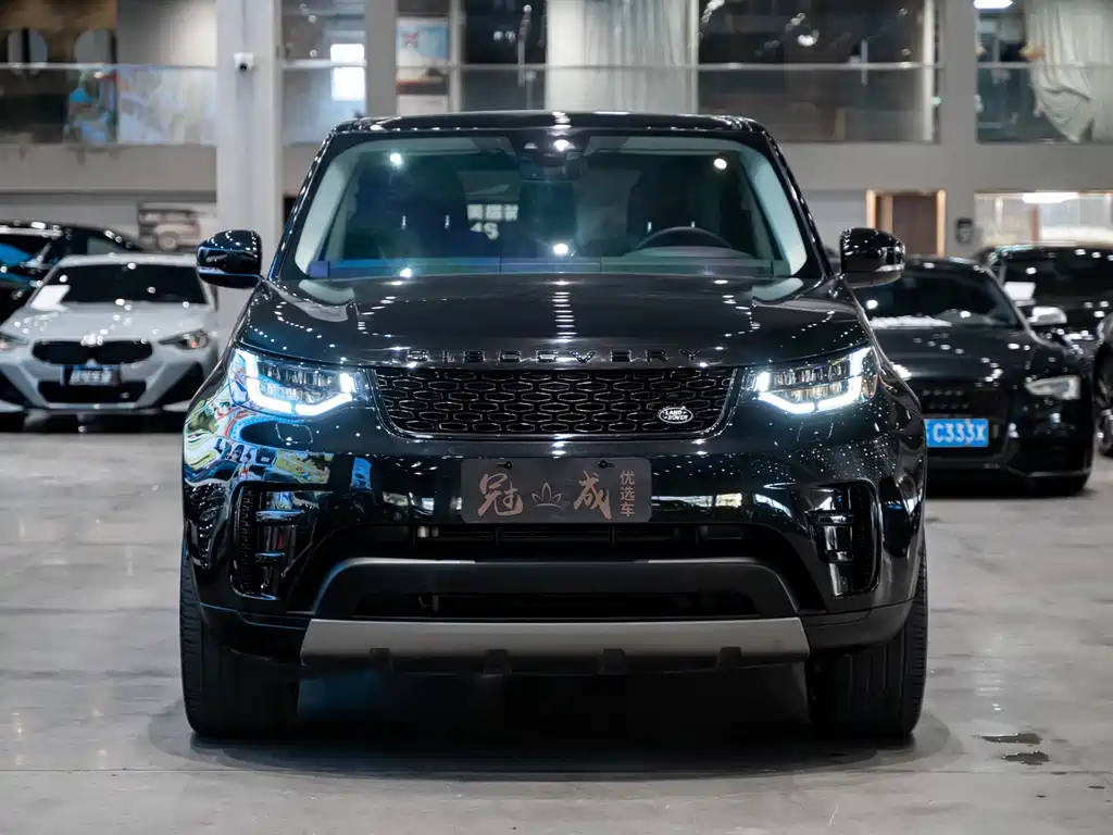 Land Rover Discovery 2018 3.0 SC V6 SE