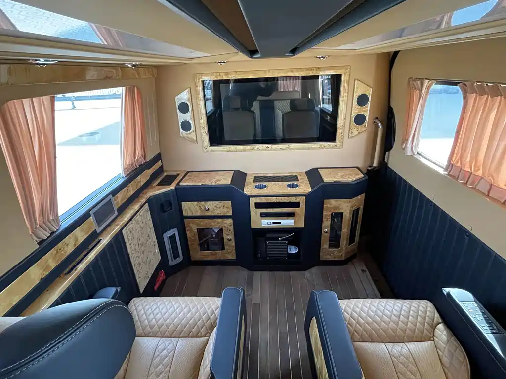 Mercedes-Benz Sprinter — миниатюра 34