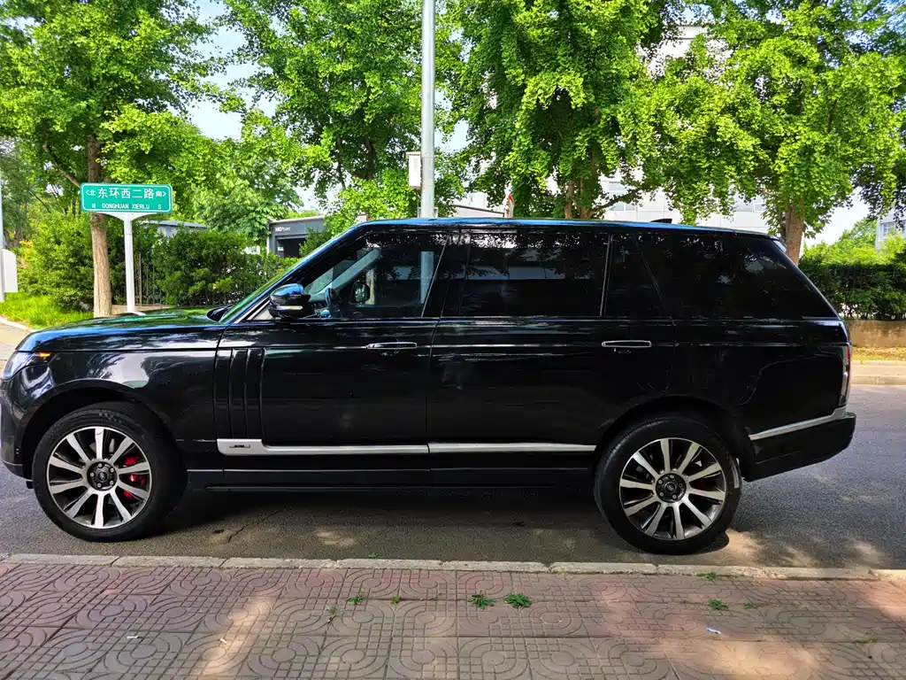 Land Rover Range Rover 2015 5.0 SC V8 AB Long Wheelbase