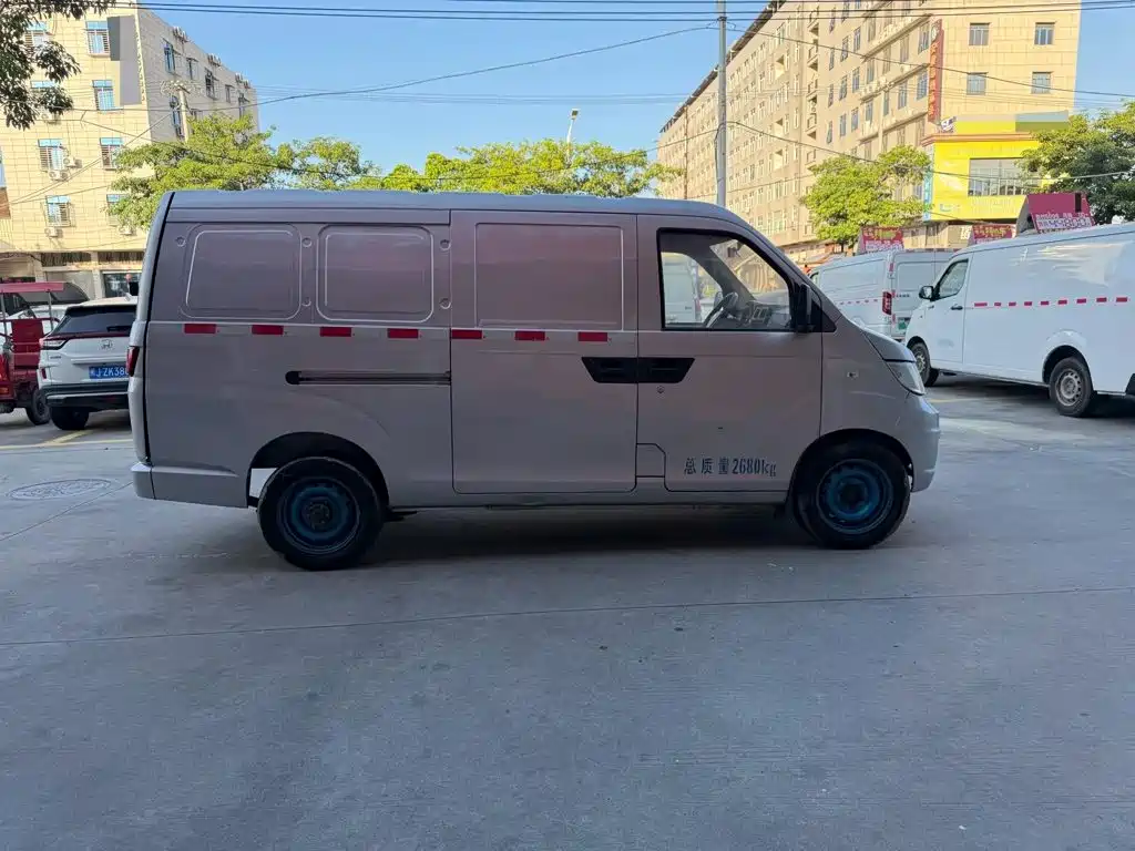Karry Youyou EV — миниатюра 4