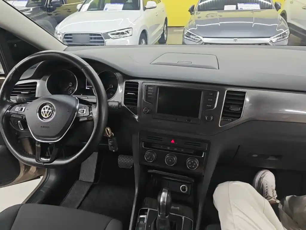 Volkswagen Golf Sportsvan — миниатюра 10