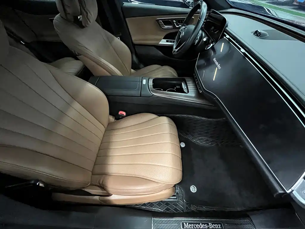 Mercedes-Benz E-Class E 2024 E 300 L Luxury Sport
