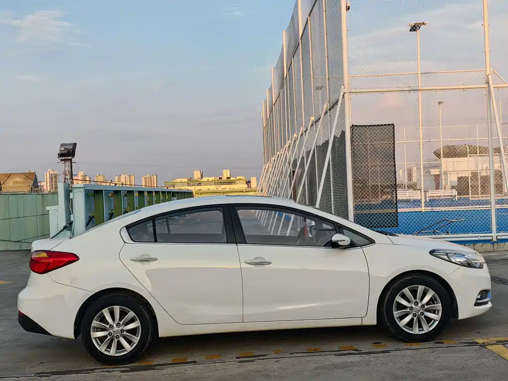 Kia K3 — миниатюра 4