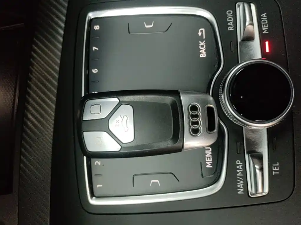 Audi Q5L 2020 45 TFSI Premium Sport