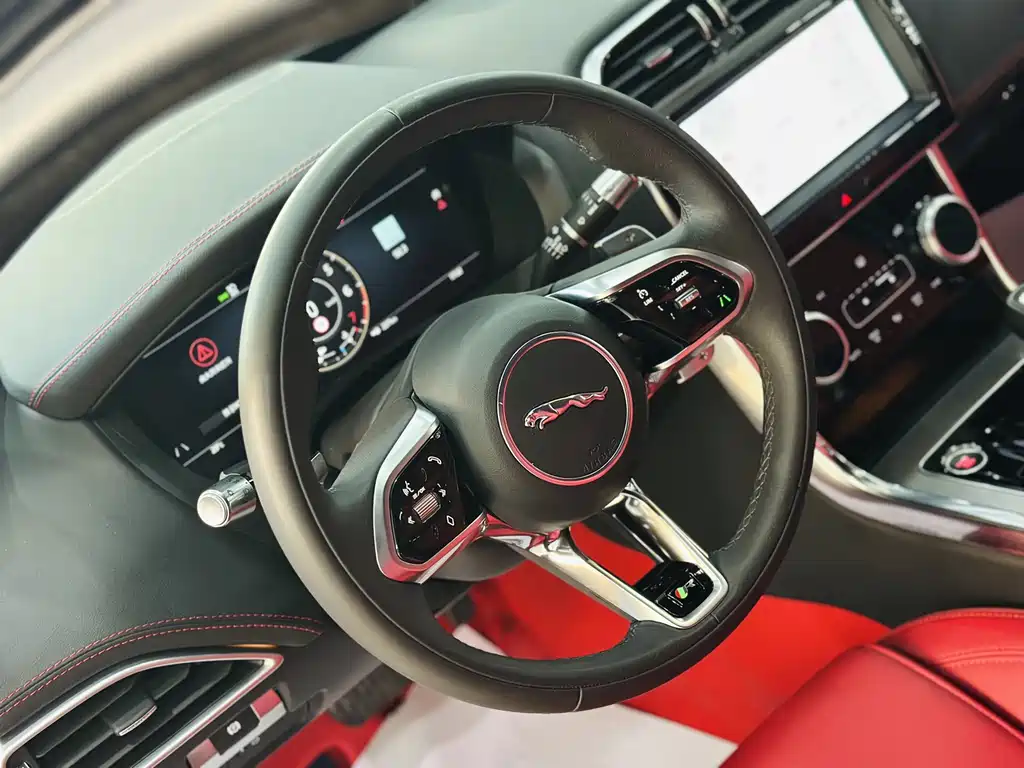 Jaguar XEL — миниатюра 13