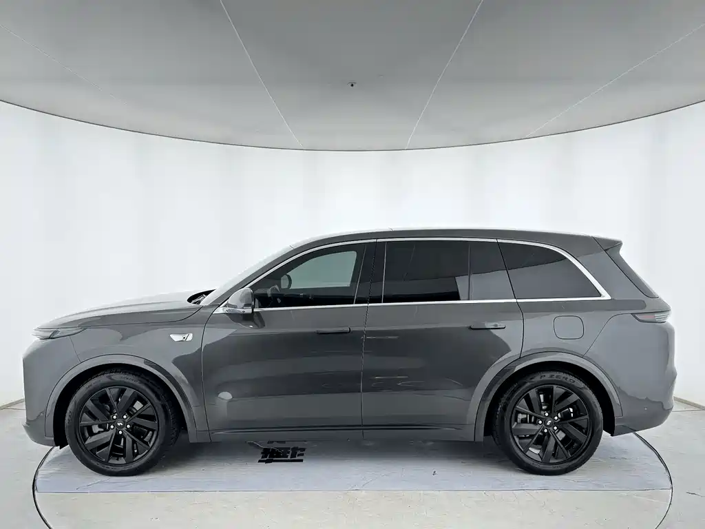 Li Auto Li L8 — миниатюра 4