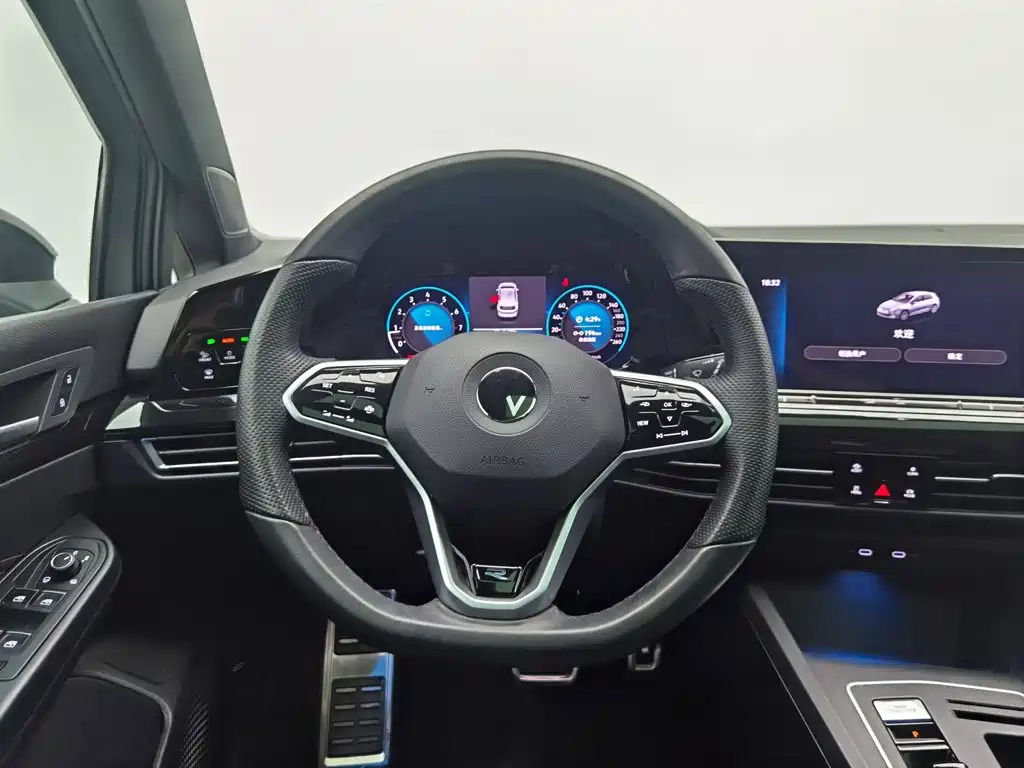 Volkswagen Golf — миниатюра 11