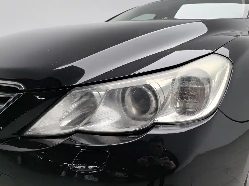 Toyota Reiz — миниатюра 7