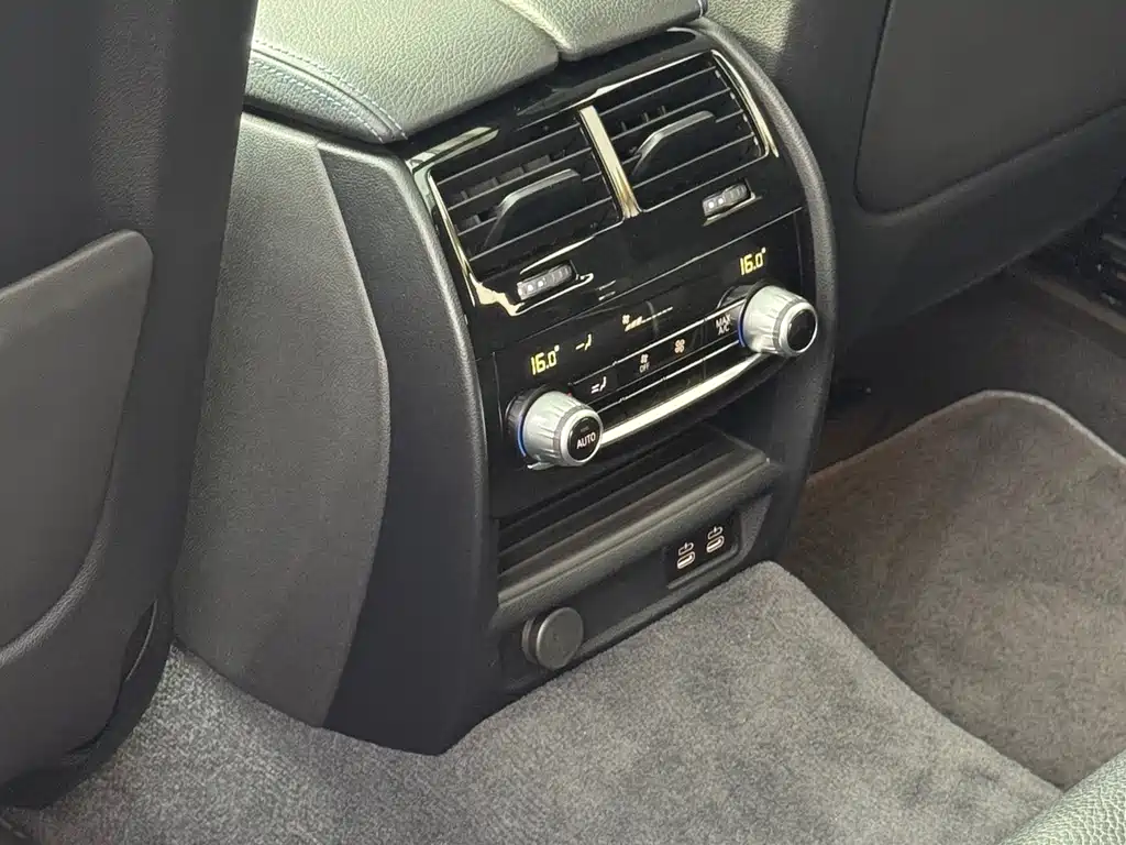 BMW 6 Series GT — миниатюра 13