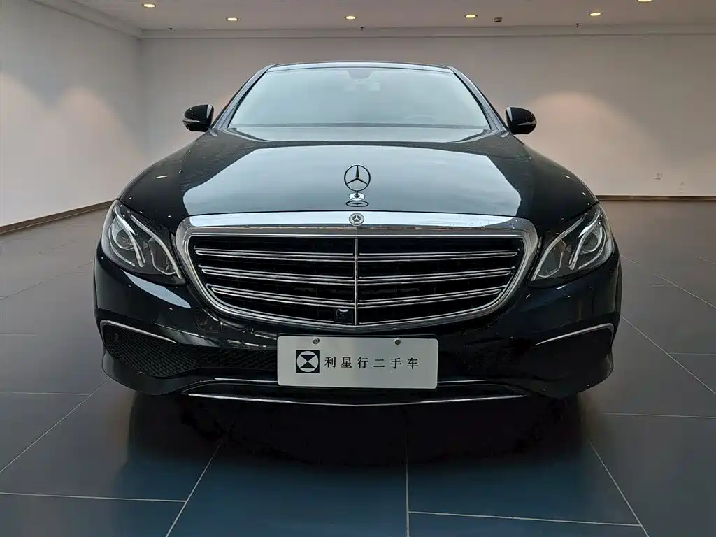 Mercedes-Benz E-Class E 2019 E 300 L Fashion