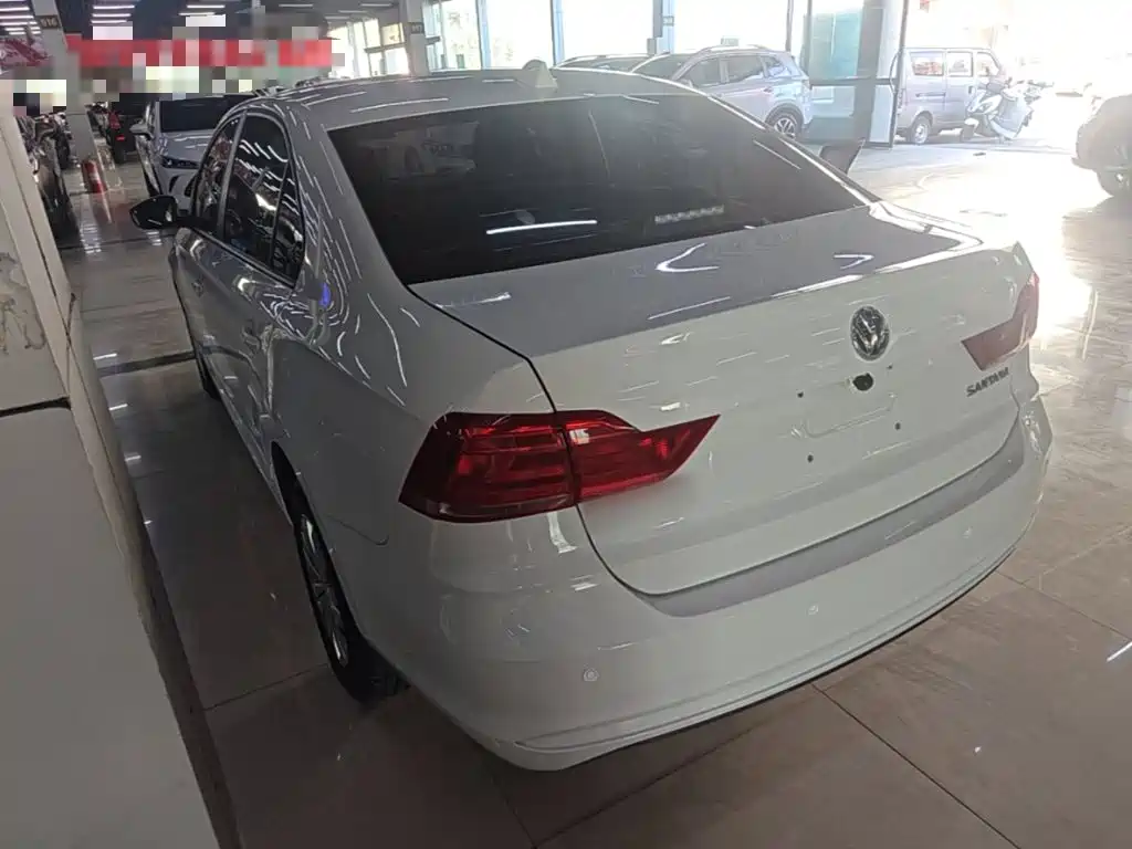 Volkswagen Santana — миниатюра 5