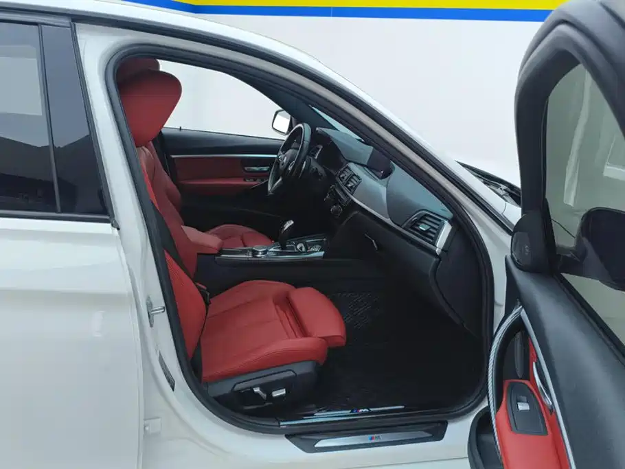 BMW 3 Series — миниатюра 8