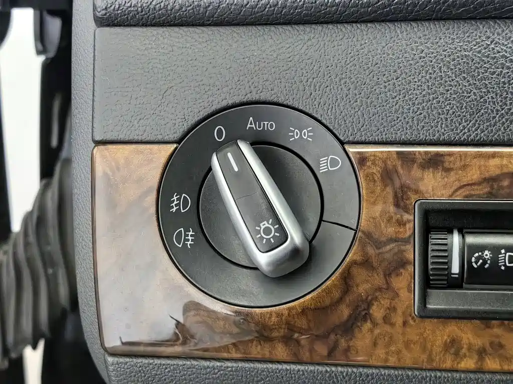 Volkswagen Multivan — миниатюра 21