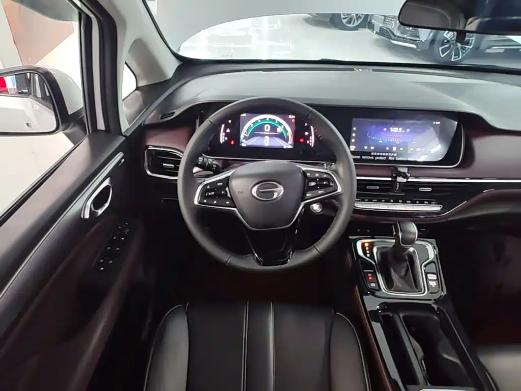 GAC Motor Trumpchi M6 — миниатюра 11