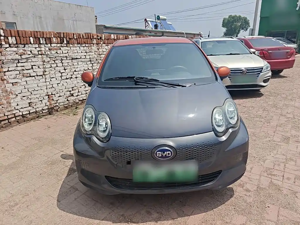BYD e1 — миниатюра 3