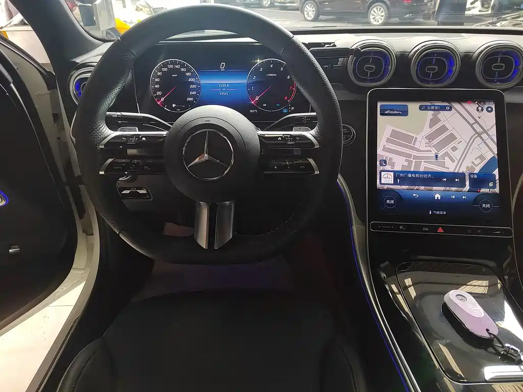 Mercedes-Benz C-Class — миниатюра 23