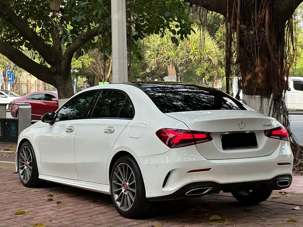 Mercedes-Benz A-Class A 2020 A 220 L 4MATIC Sport