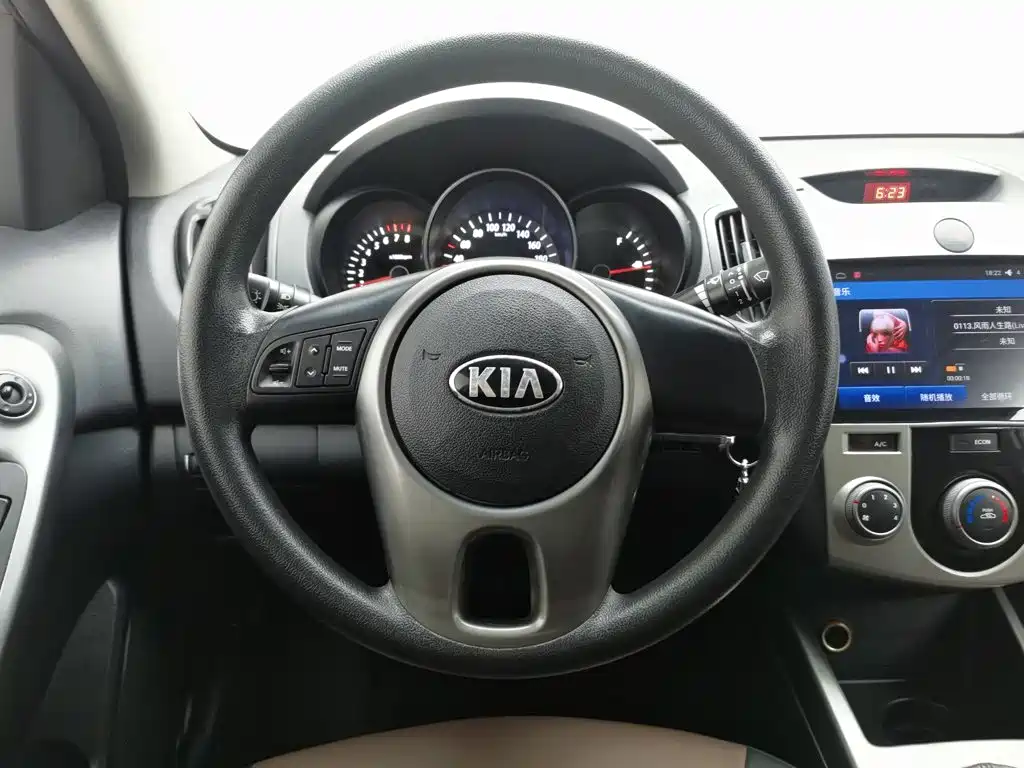 Kia Forte — миниатюра 11