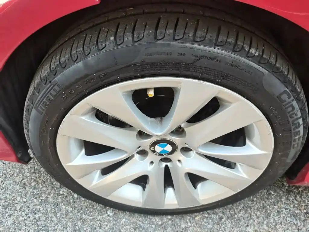 BMW 3 Series — миниатюра 23