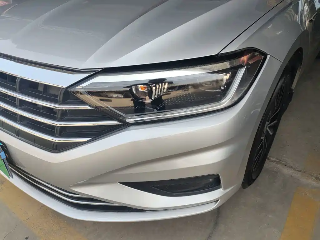 Volkswagen Sagitar — миниатюра 24