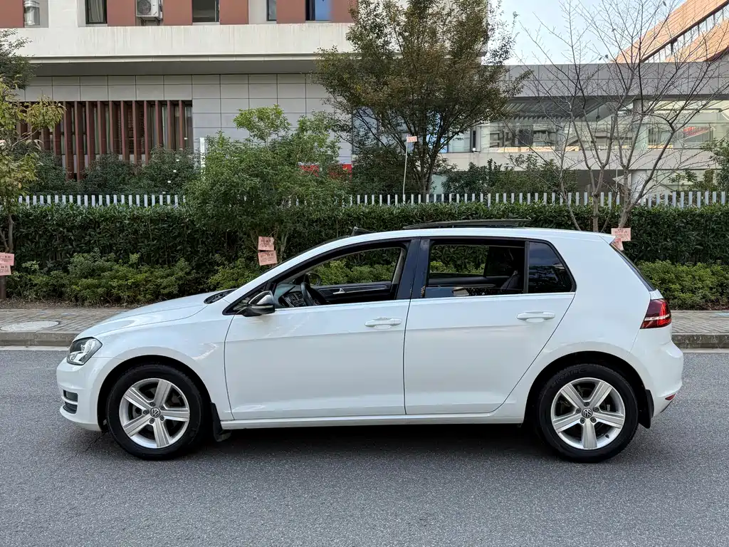 Volkswagen Golf — миниатюра 7