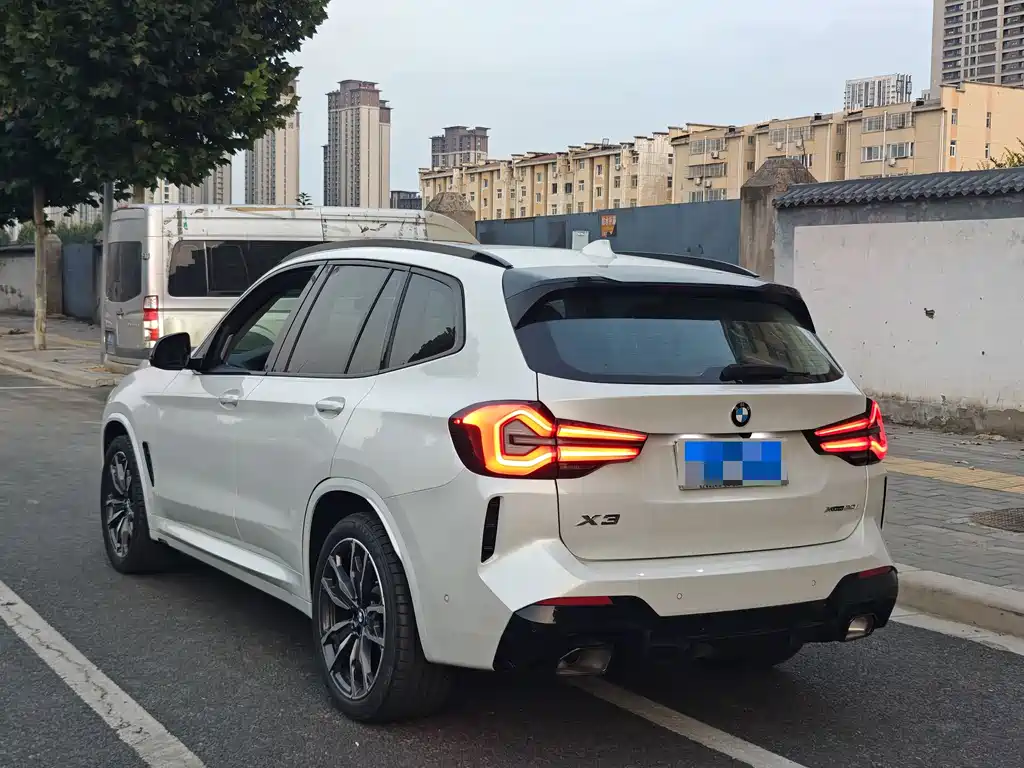 BMW X3 — миниатюра 15