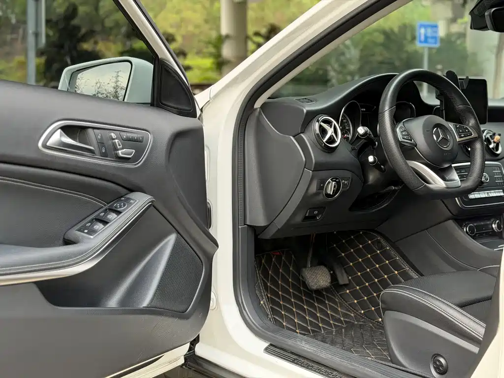 Mercedes-Benz GLA 2019 GLA 200