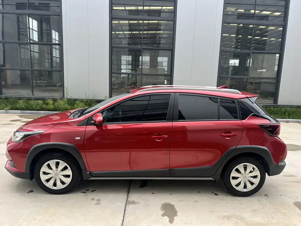 TOYOTA YARIS L ZHIXUAN