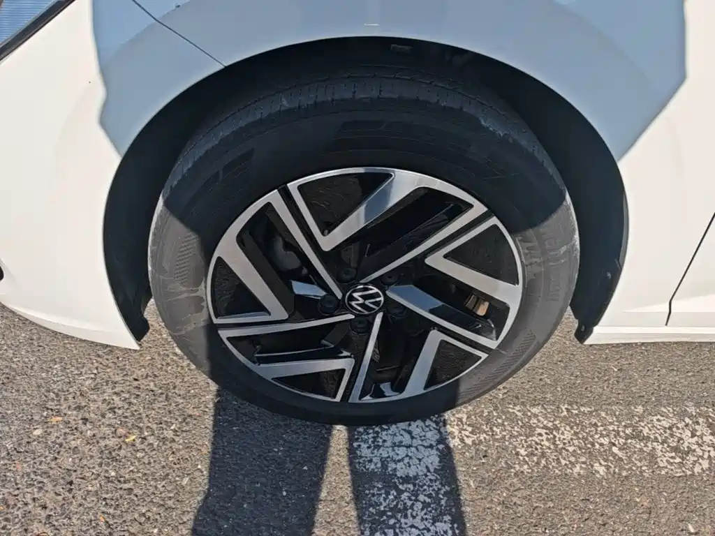 Volkswagen Sagitar — миниатюра 23