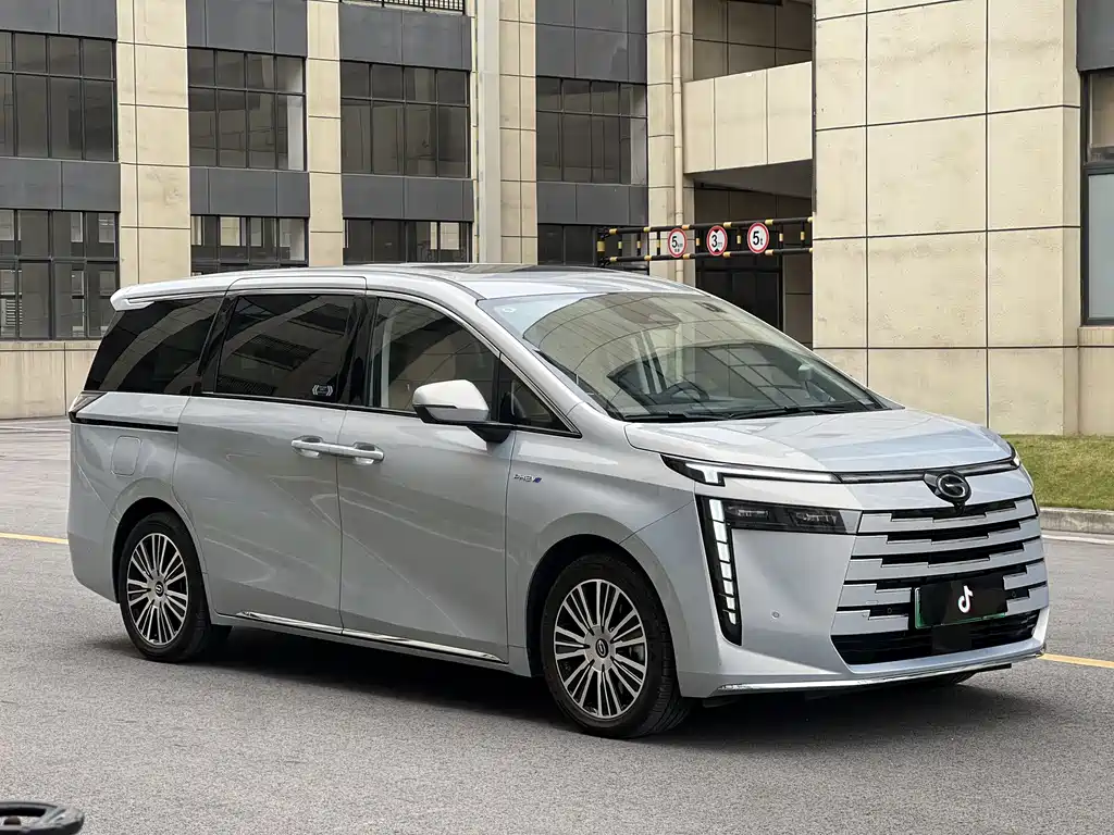 GAC TRUMPCHI E8 NEW ENERGY