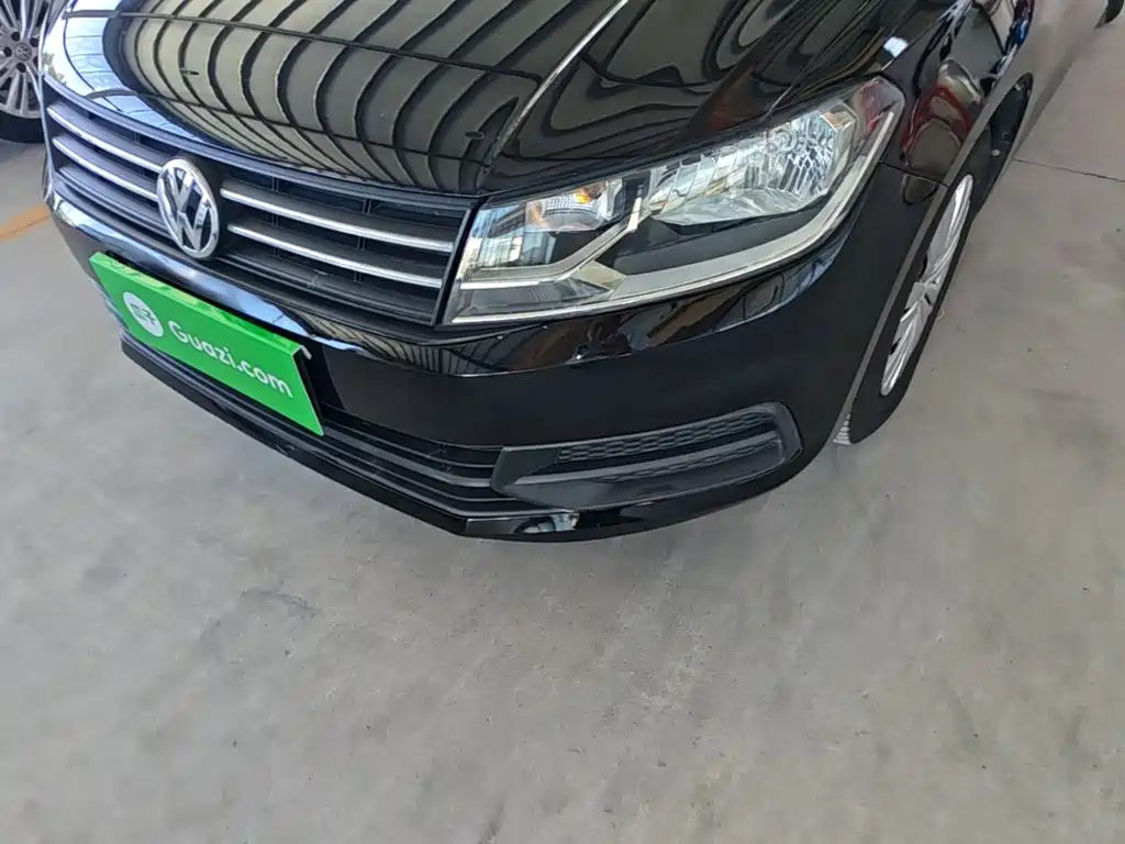 Volkswagen Santana — миниатюра 24