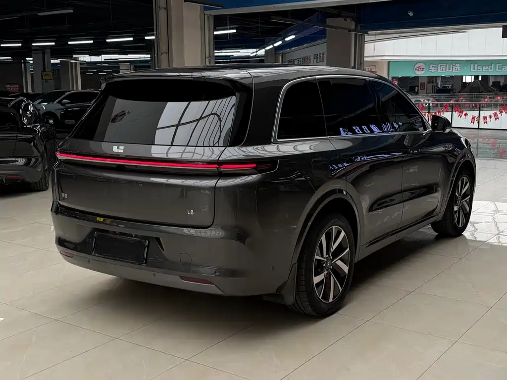Li Auto IDEAL L8