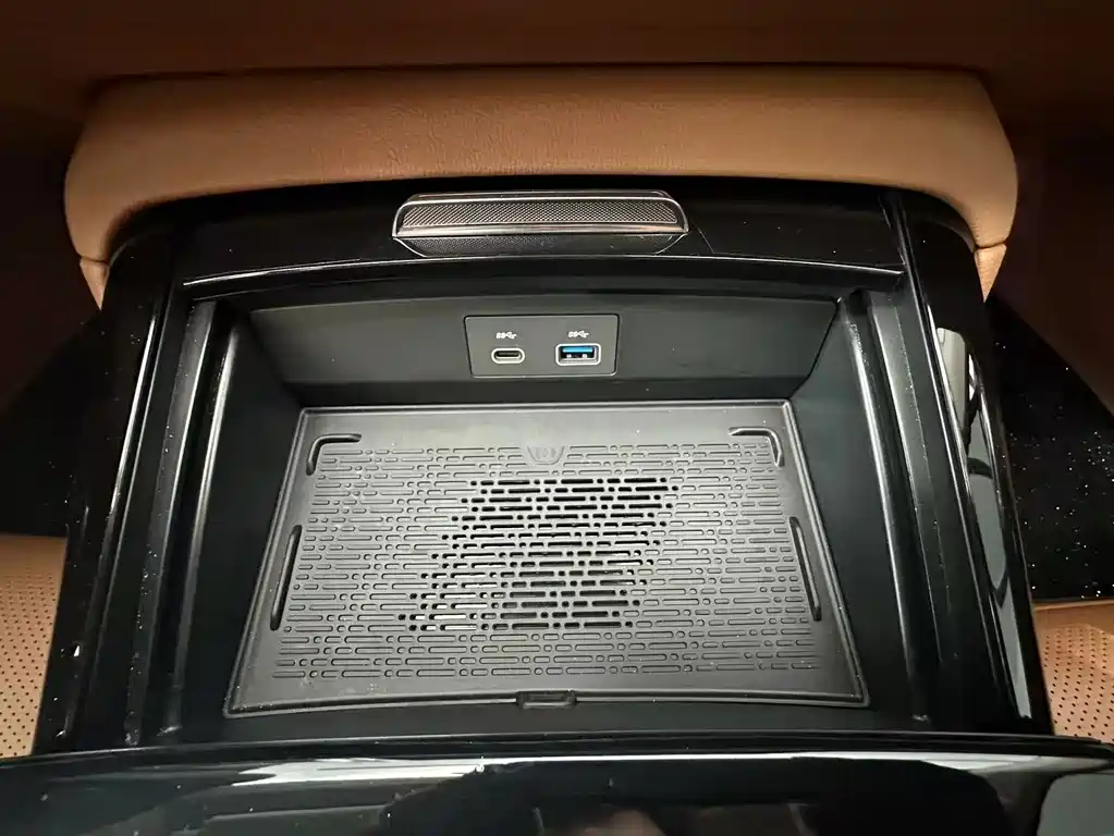Hongqi Hongqi H9 — миниатюра 17