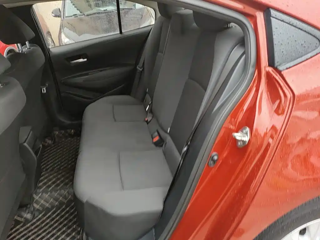 Toyota Corolla — миниатюра 17