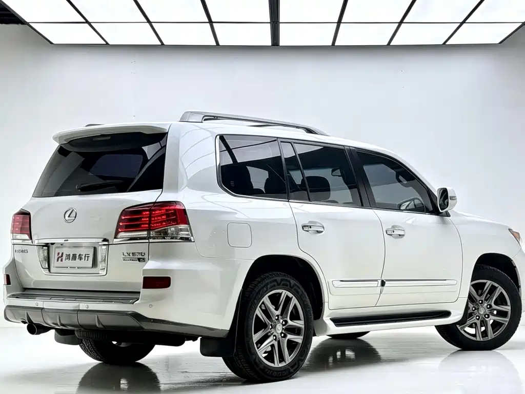 Lexus LX 2015 LX570