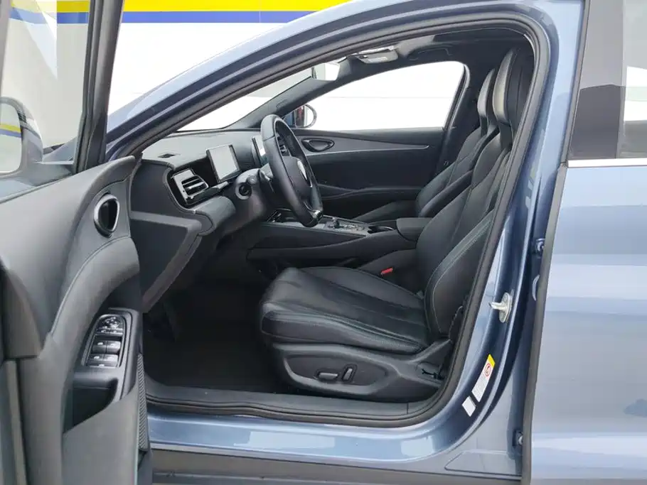BYD Seal 06 — миниатюра 9