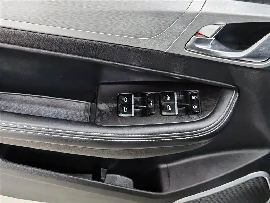 GEELY AUTOMOBILE VISION X6